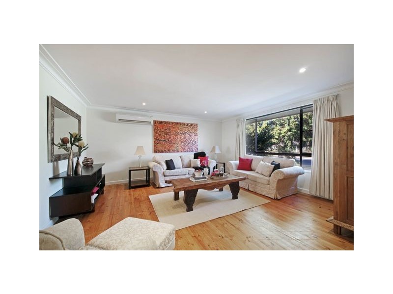 229 Phillip Avenue, Hackett ACT 2602