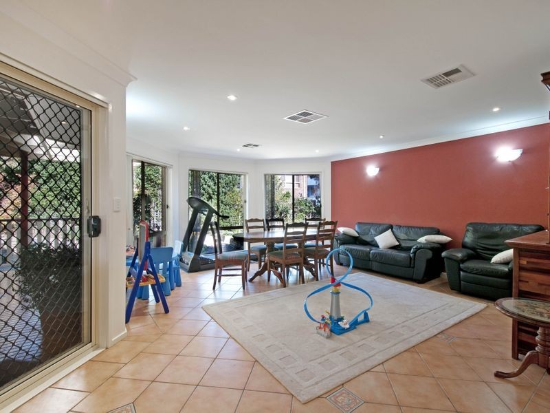 48 Woodhill Link, Jerrabomberra NSW 2619