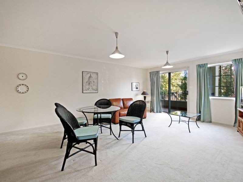 17/60 Henty Street, Braddon ACT 2612