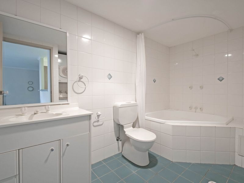 17/60 Henty Street, Braddon ACT 2612