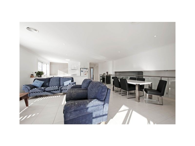 7 Pahlman Street, Forde ACT 2914