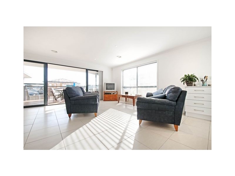 7 Pahlman Street, Forde ACT 2914
