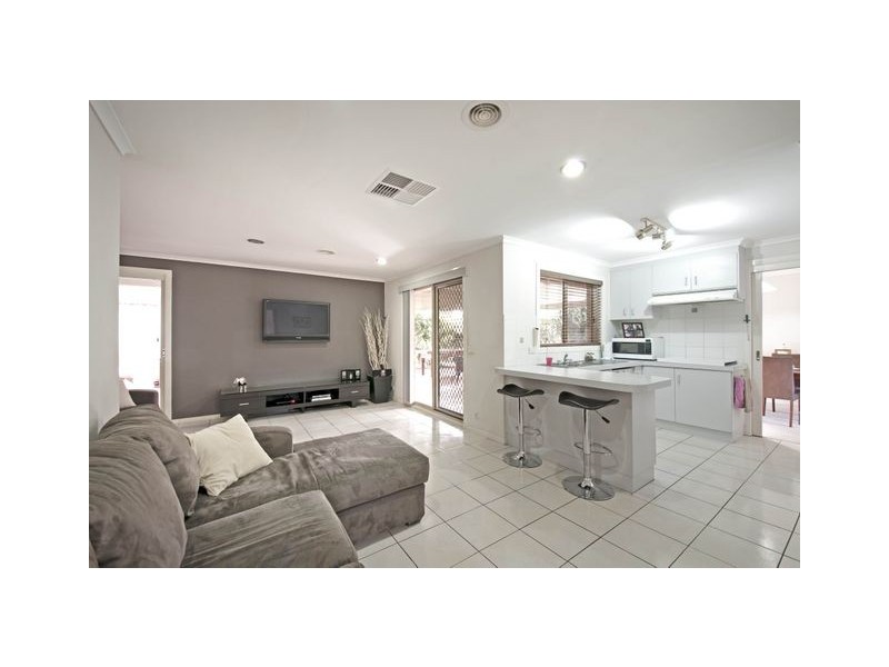 36 Clare Dennis Avenue, Gordon ACT 2906
