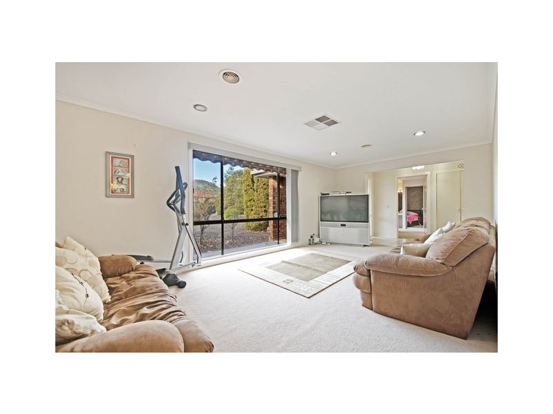 36 Clare Dennis Avenue, Gordon ACT 2906