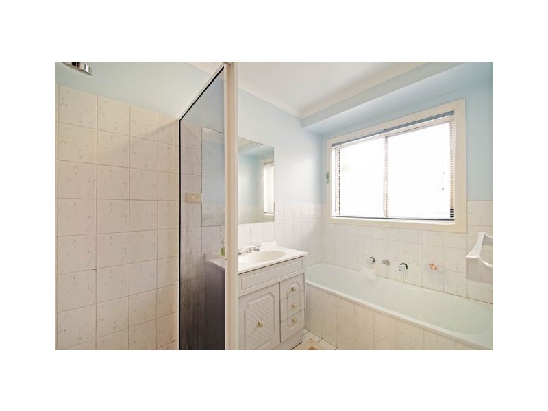 36 Clare Dennis Avenue, Gordon ACT 2906