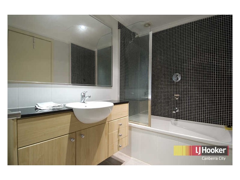 112/66 Allara Street, City ACT 2601