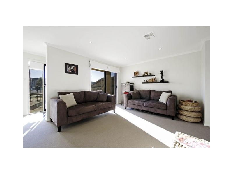 66 Mary Gillespie Avenue, Gungahlin ACT 2912