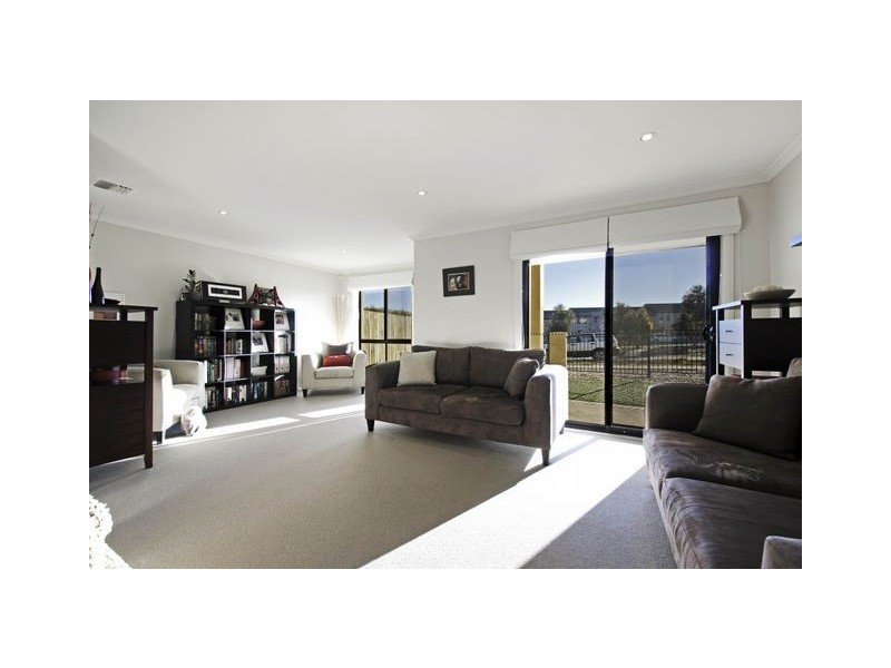 66 Mary Gillespie Avenue, Gungahlin ACT 2912
