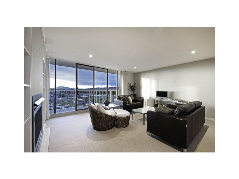 Unit 95 ‘Sky Plaza’ 60 Callam Street, Phillip ACT 2606