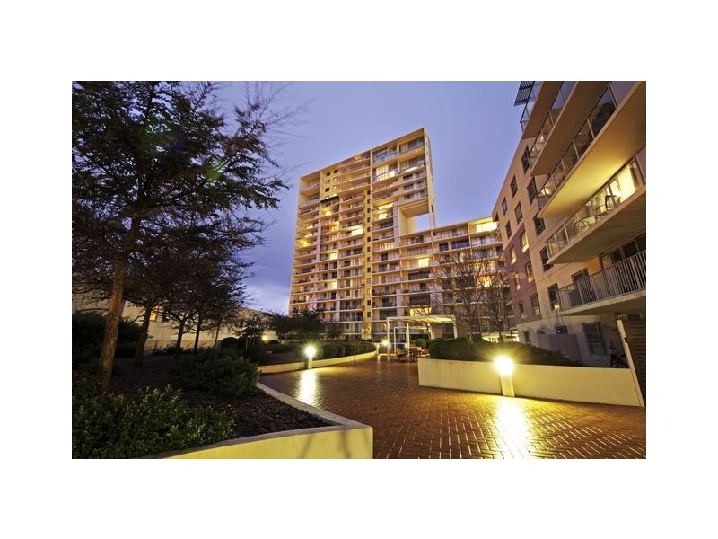 Unit 95 ‘Sky Plaza’ 60 Callam Street, Phillip ACT 2606