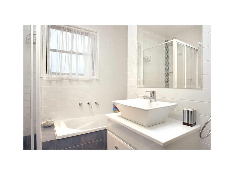27 Scott Street, Narrabundah ACT 2604