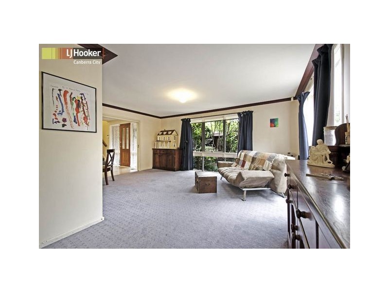 6 Haskett Place, Kambah ACT 2902