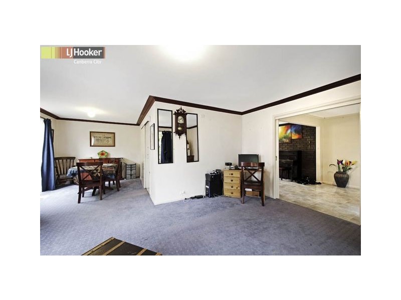 6 Haskett Place, Kambah ACT 2902