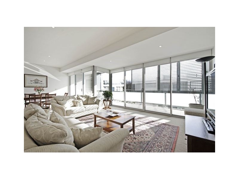 209 ‘Space 2′ 165 Northbourne Avenue, Turner ACT 2612