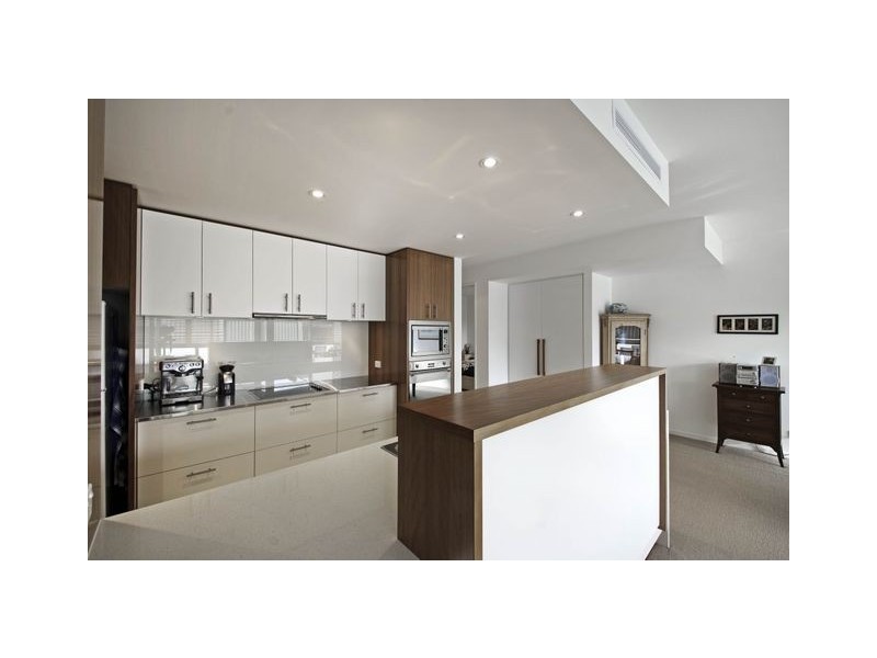 209 ‘Space 2′ 165 Northbourne Avenue, Turner ACT 2612