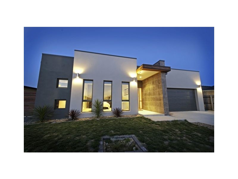 10 De Mole Street, Dunlop ACT 2615