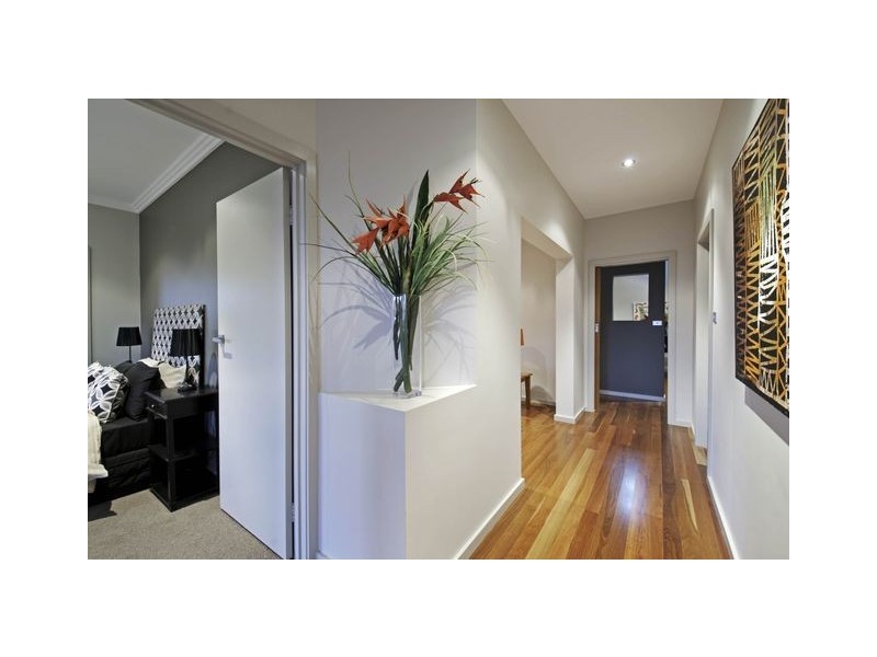 10 De Mole Street, Dunlop ACT 2615