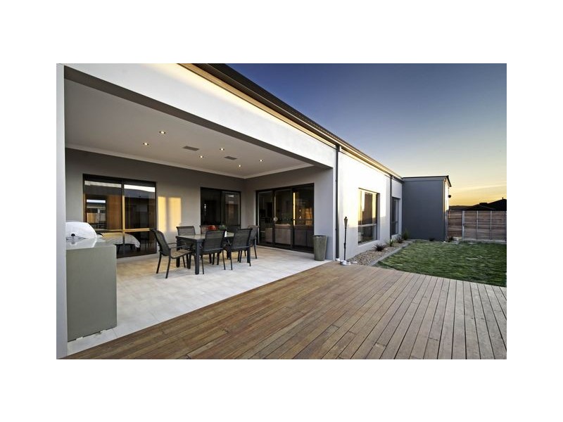 10 De Mole Street, Dunlop ACT 2615