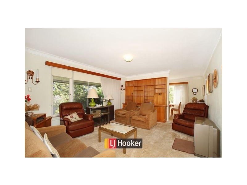 11 Holmes Crescent, Campbell ACT 2612