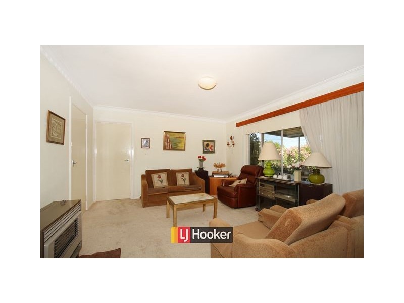11 Holmes Crescent, Campbell ACT 2612