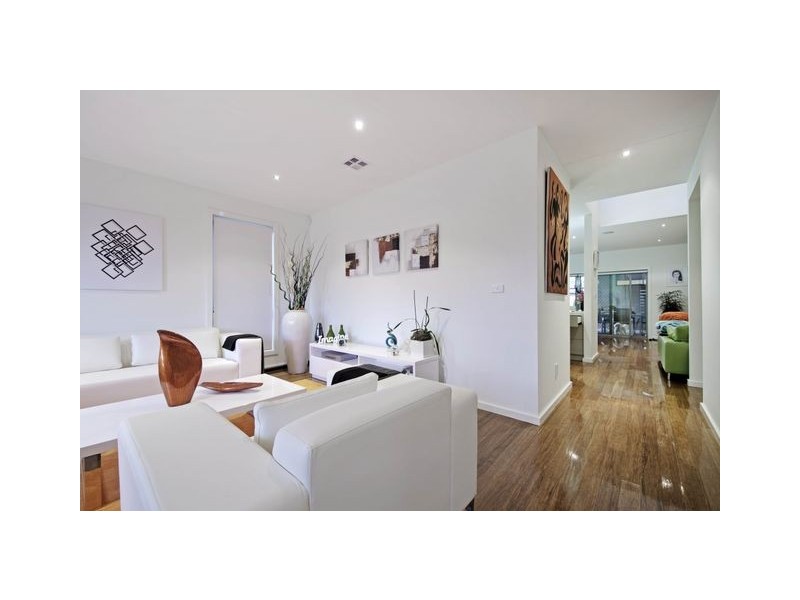 15 Cleggett Street, Forde ACT 2914