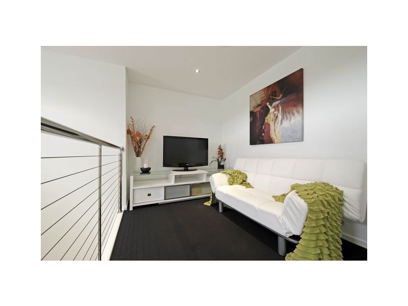 15 Cleggett Street, Forde ACT 2914