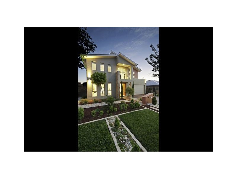 15 Cleggett Street, Forde ACT 2914