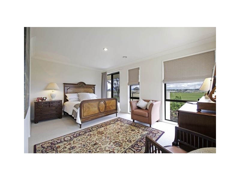 77 Katoomba Street, Harrison ACT 2914