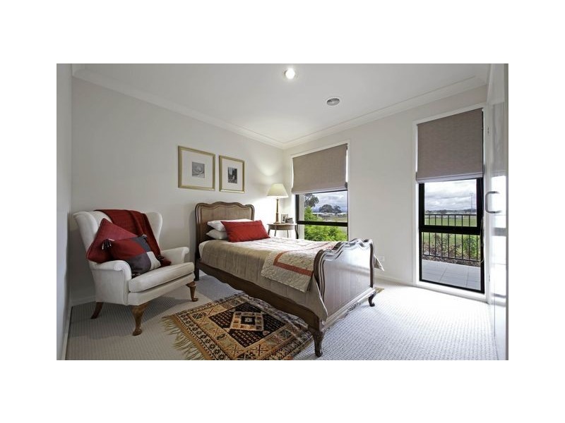 77 Katoomba Street, Harrison ACT 2914