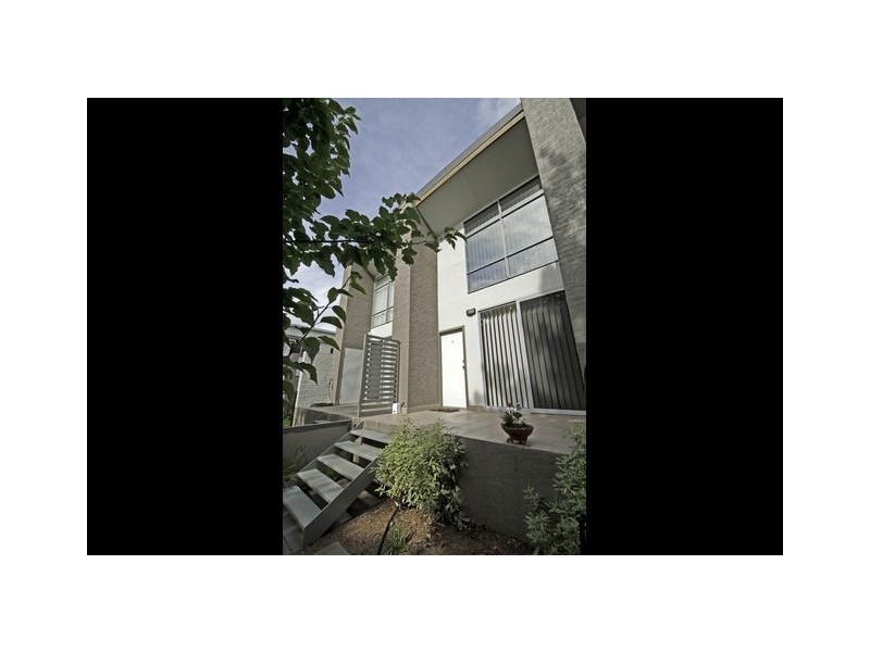 2/20 Ijong Street, Braddon ACT 2612