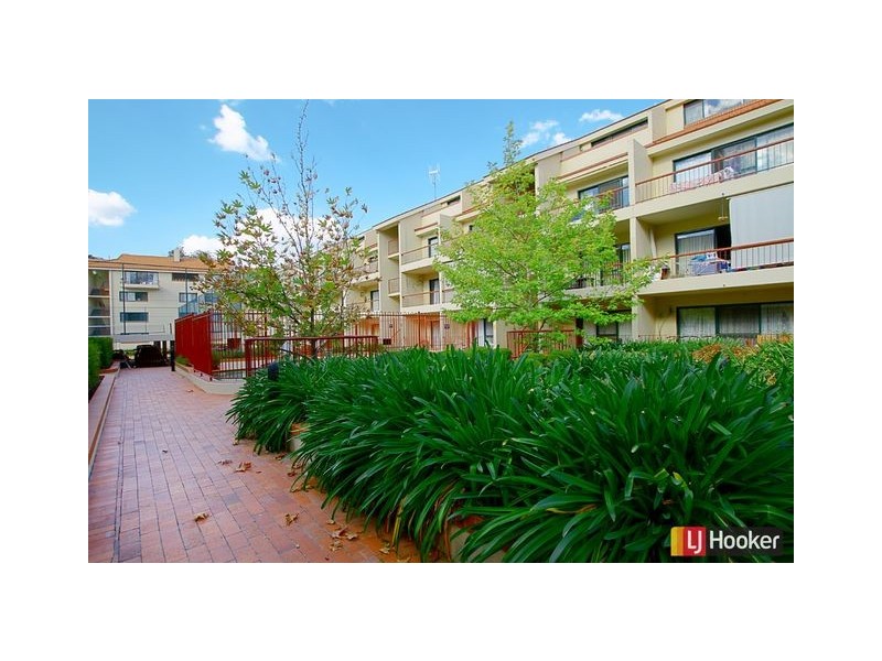 17/14 Boolee Street, Reid ACT 2612