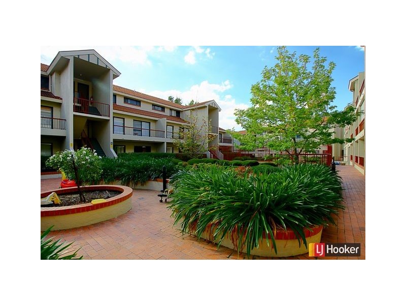 17/14 Boolee Street, Reid ACT 2612