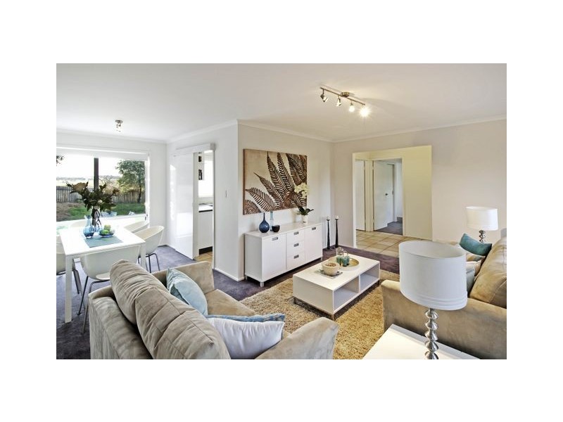 6 Charlton Crescent, Gordon ACT 2906