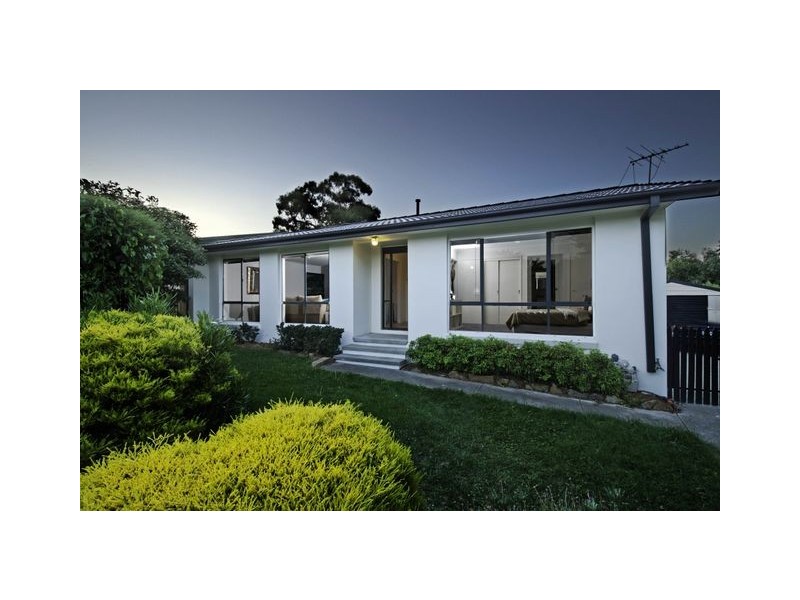 6 Charlton Crescent, Gordon ACT 2906