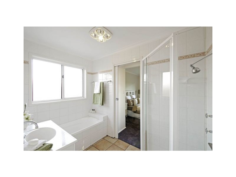 6 Charlton Crescent, Gordon ACT 2906