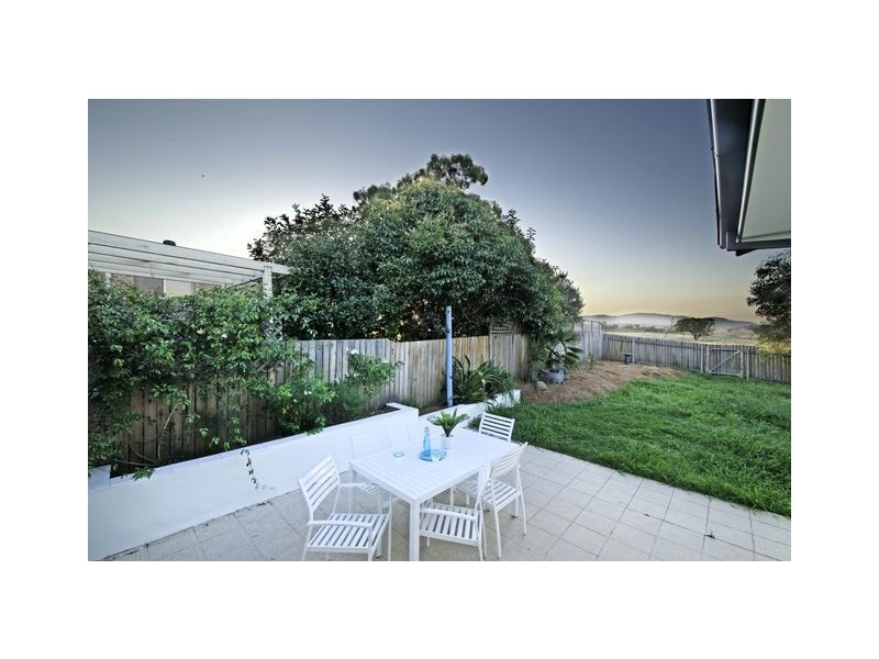 6 Charlton Crescent, Gordon ACT 2906