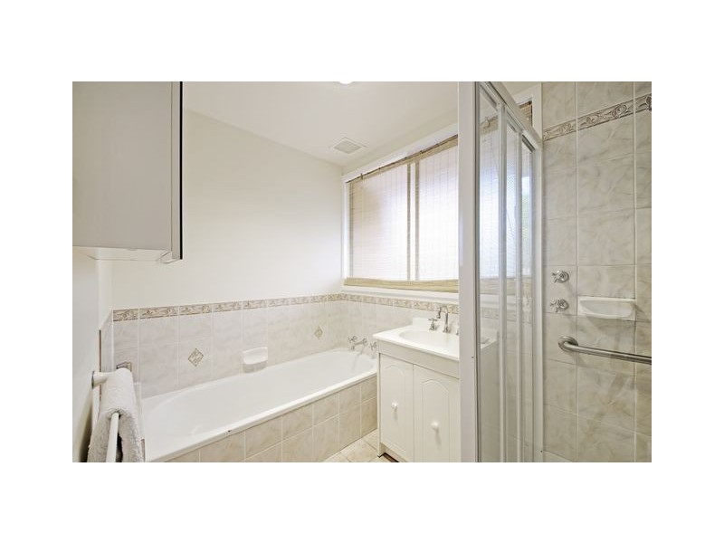10 Chirnside Place, Kambah ACT 2902