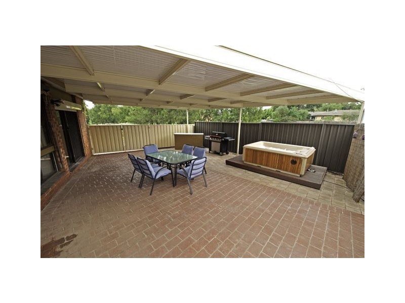 10 Chirnside Place, Kambah ACT 2902