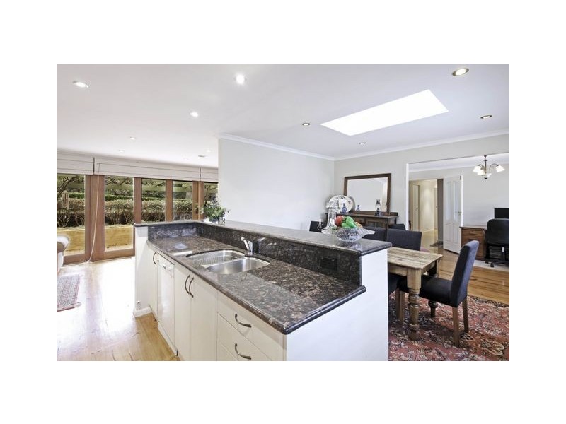 10 Rohan Rivett Crescent, Mckellar ACT 2617