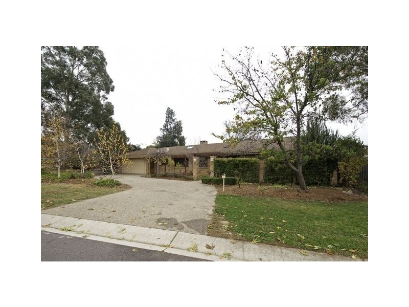 10 Rohan Rivett Crescent, Mckellar ACT 2617