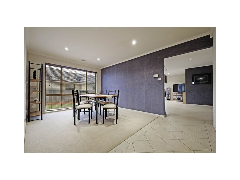 12 Shoobridge Circuit, Dunlop ACT 2615