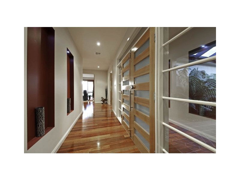 33 Hackett Gardens, Turner ACT 2612