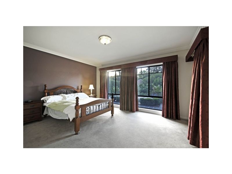 33 Hackett Gardens, Turner ACT 2612