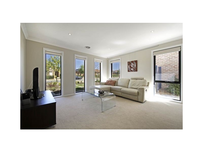 4 Parsley Street, Harrison ACT 2914