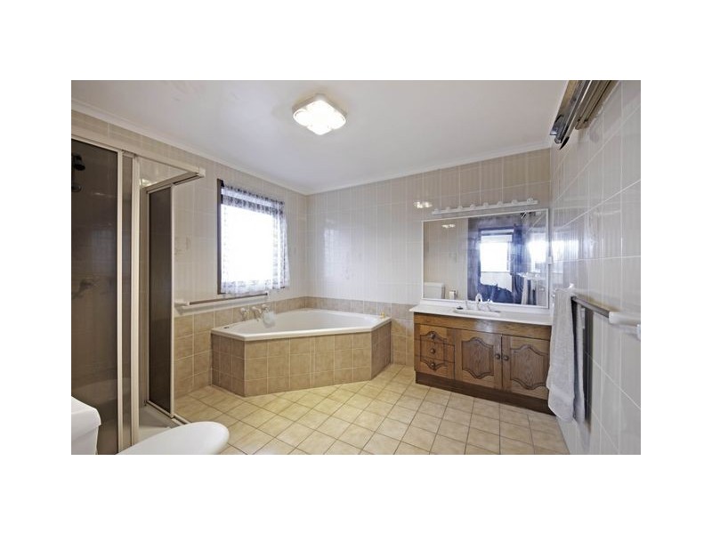 31 Bean Crescent, Mckellar ACT 2617