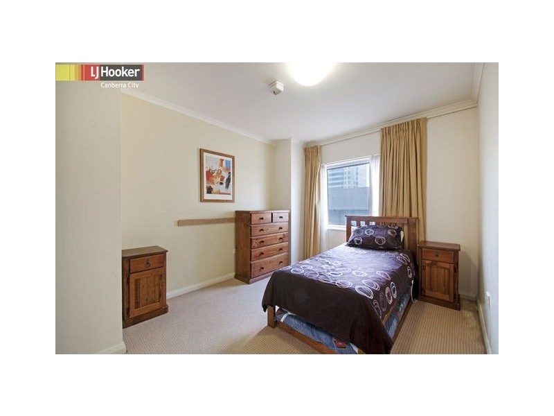 213/2 Akuna Street, City ACT 2601