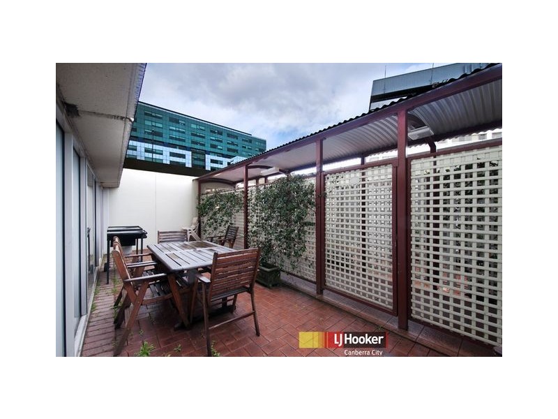 213/2 Akuna Street, City ACT 2601