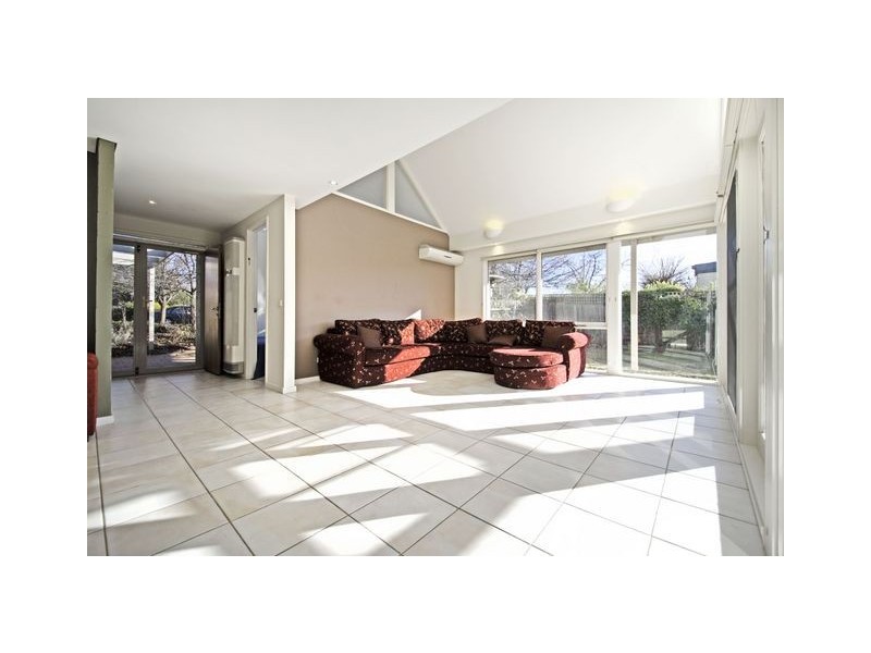 2 McKinnon Street, Nicholls ACT 2913