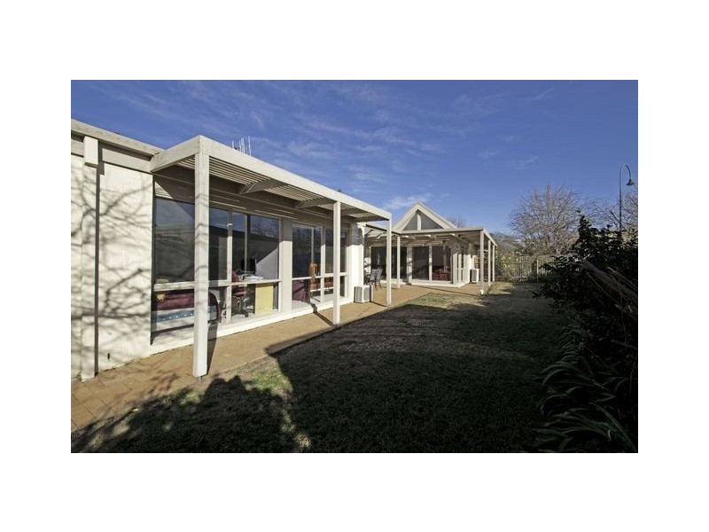 2 McKinnon Street, Nicholls ACT 2913