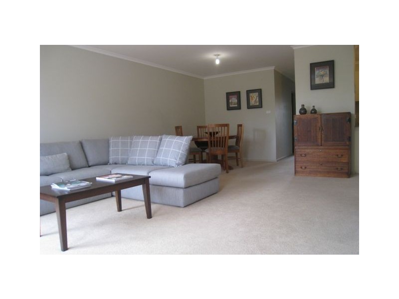 12/20 Federal Highway, Watson ACT 2602